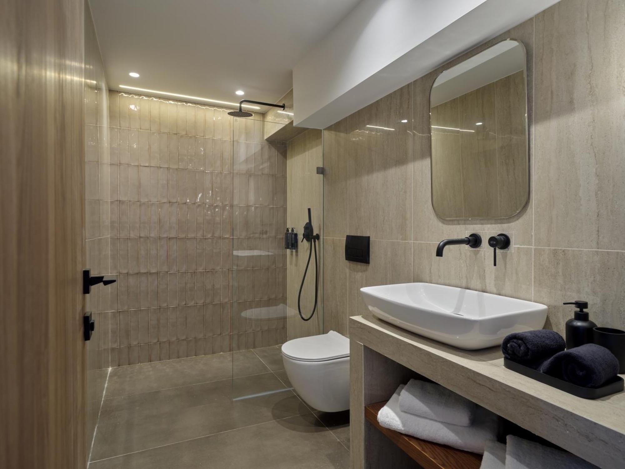 Haya Athens Loftie Suites Exterior photo