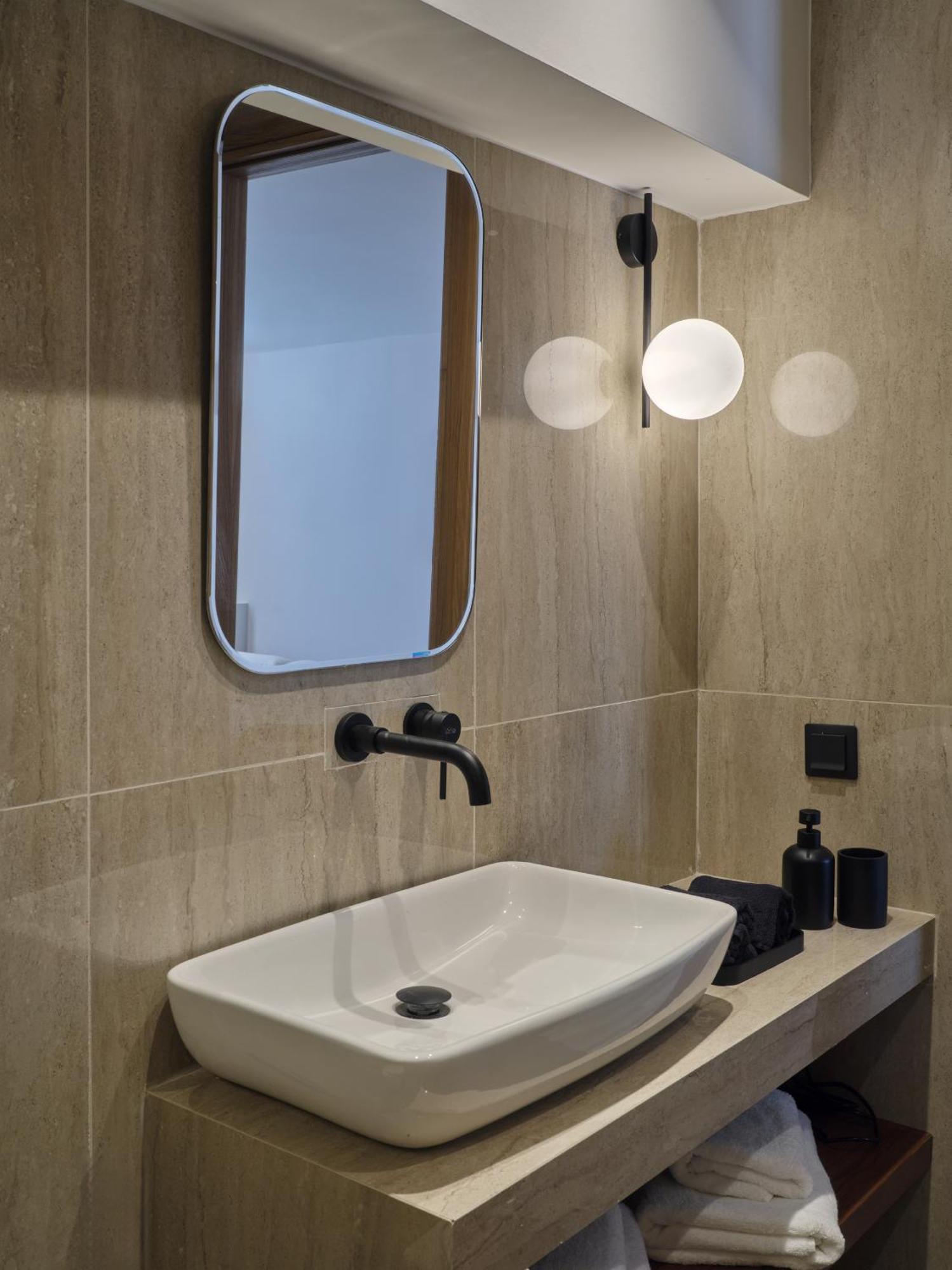 Haya Athens Loftie Suites Exterior photo