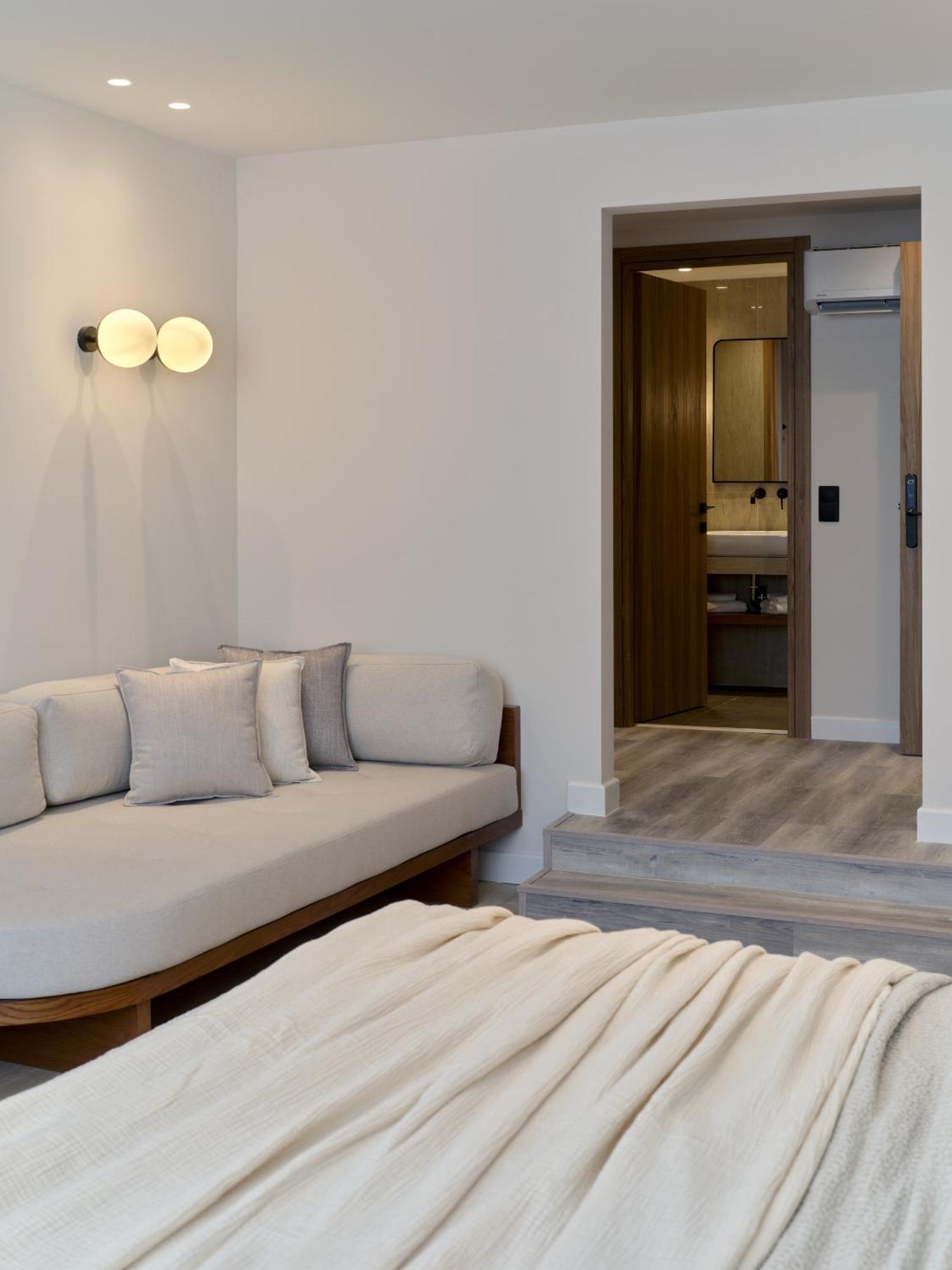 Haya Athens Loftie Suites Exterior photo