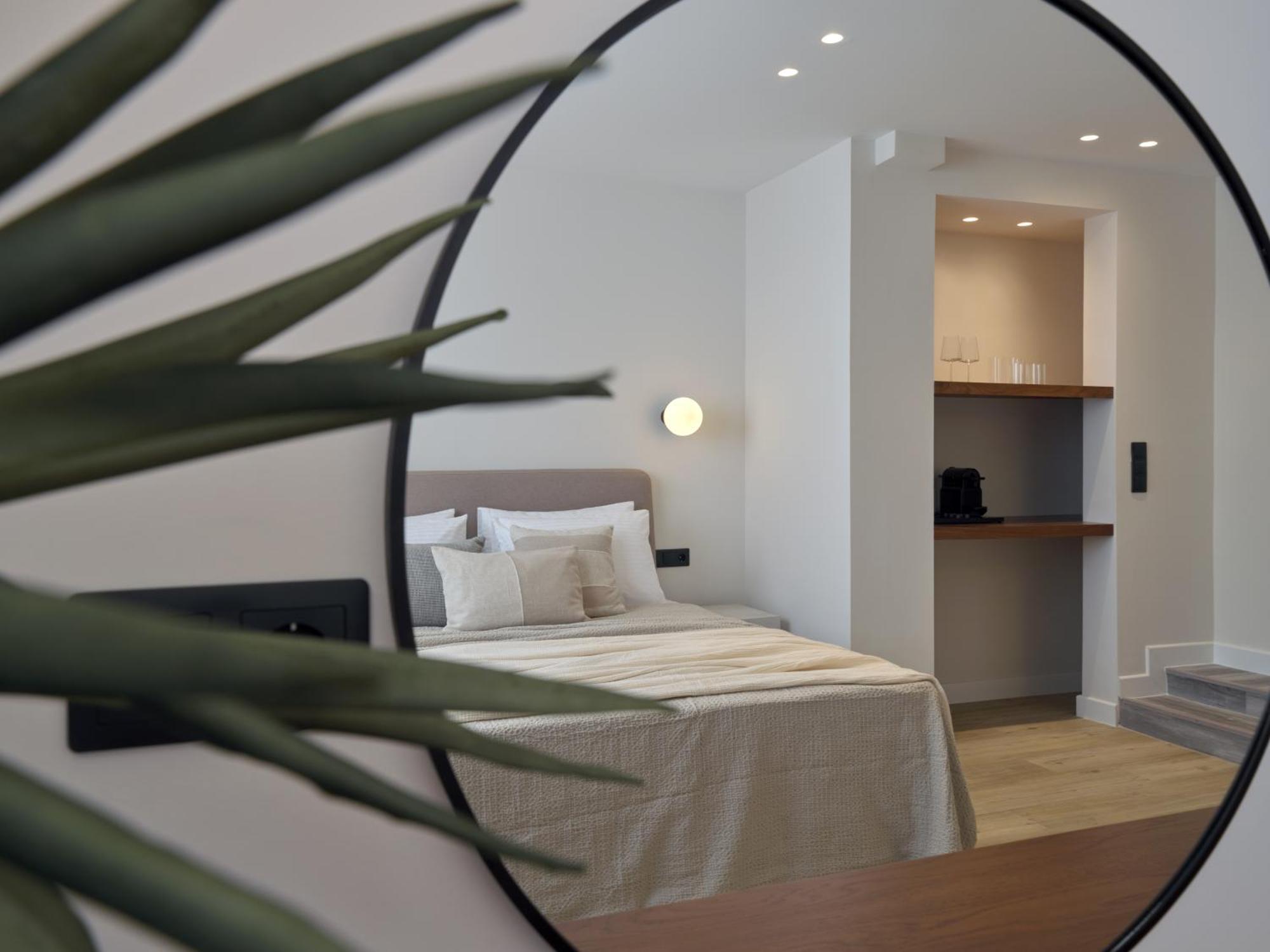 Haya Athens Loftie Suites Exterior photo